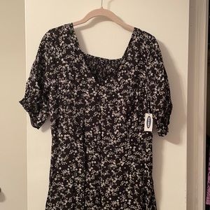 Old Navy floral dress